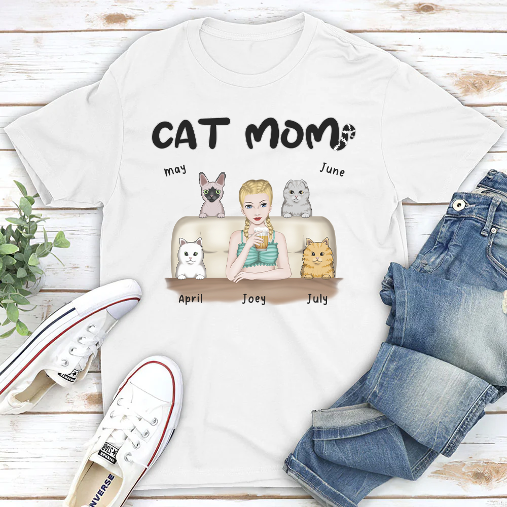 PST41 Cat Mom Frontal Full Color Female 4 Cats