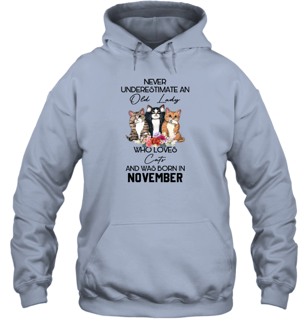 Miah1247_nov Never Underestimate An Old Lady Who Loves Cats And Was Born In November