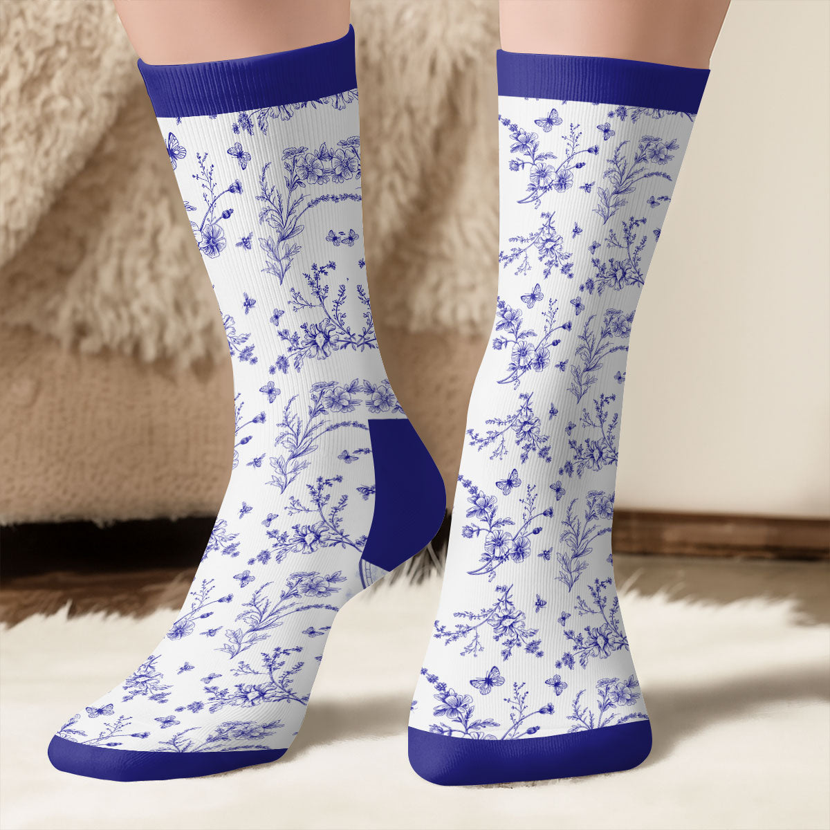 PSSO07 So Many Books So Little Time Toile De Jouy Style-Personalized Custom Crew Socks