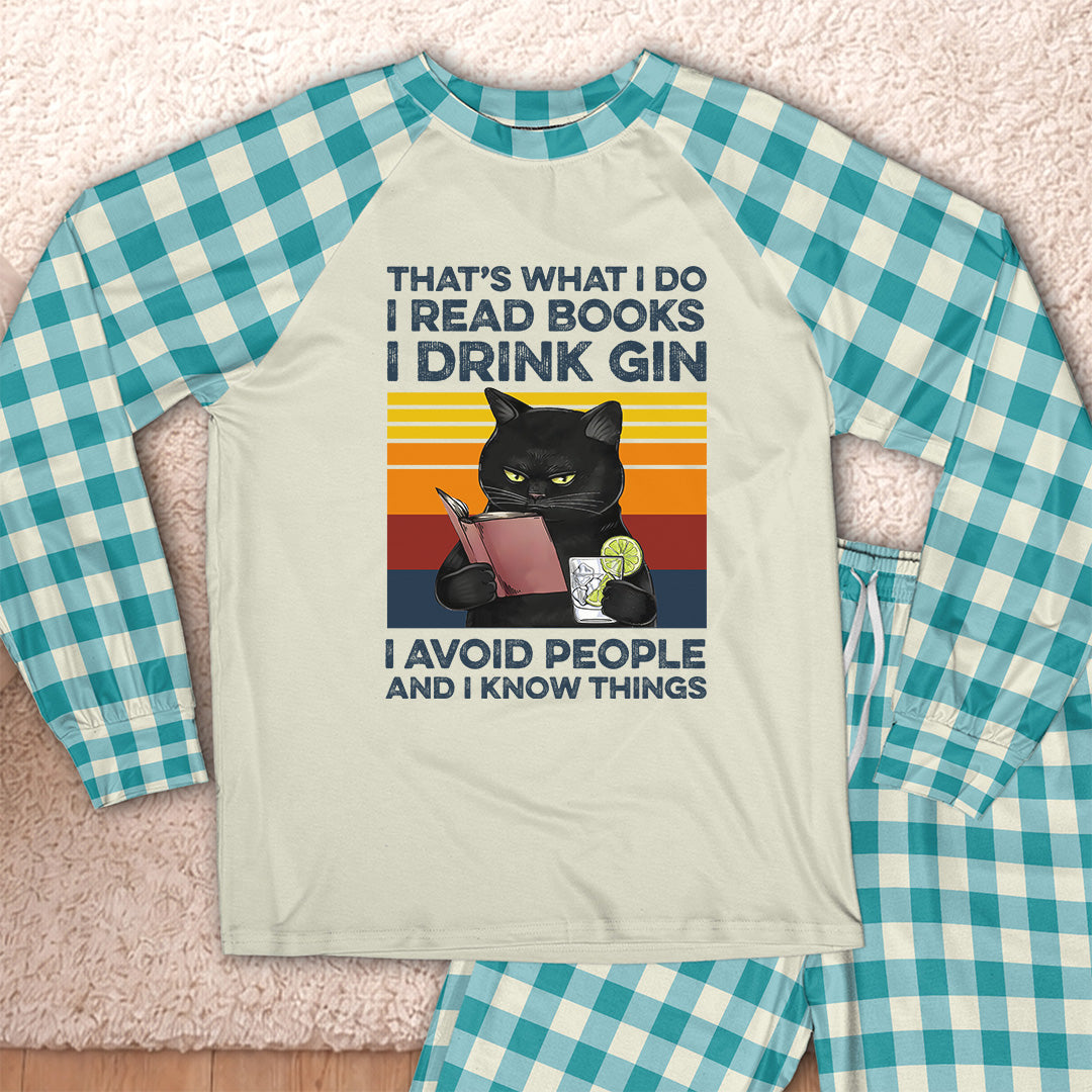 AHPA861_gin That's What I Do I Read Books I Drink Gin I Avoid People And I Know Things Raglan Pajama Set