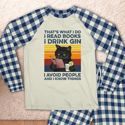 AHPA861_gin That's What I Do I Read Books I Drink Gin I Avoid People And I Know Things Raglan Pajama Set